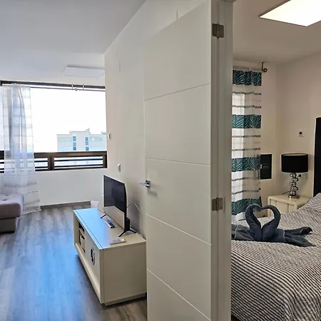 Modern Pool&sea View Appartement